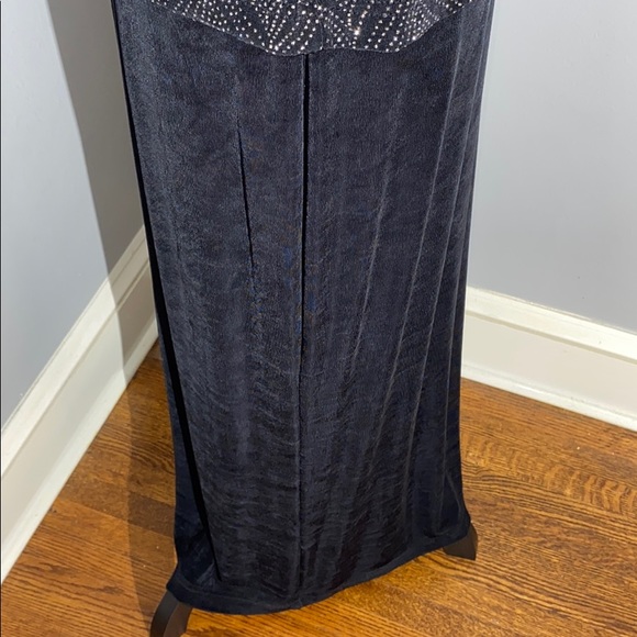 S.L. Fashions Sequence Dress - Picture 6 of 8